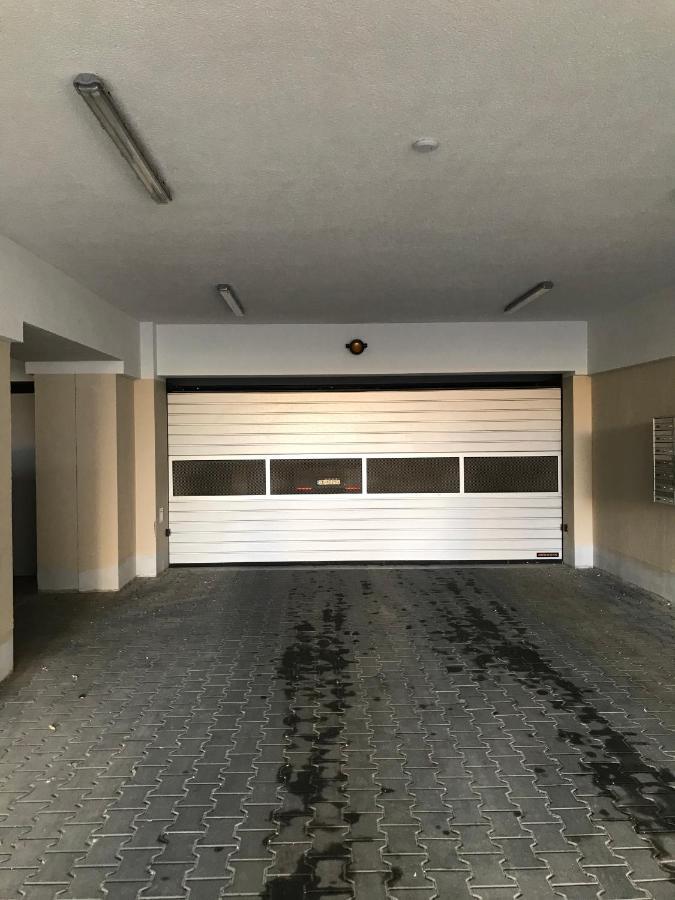Apartament Holenderski Z Prywatnym Miejscem Postojowym W Garazu コシャリン エクステリア 写真